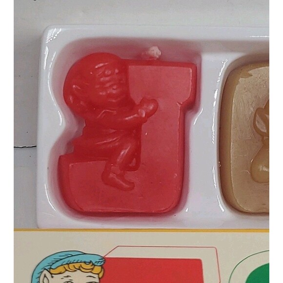 Avon Joyous Message Candles 1984 Elves NOS Vintage Christmas - Picture 2 of 8